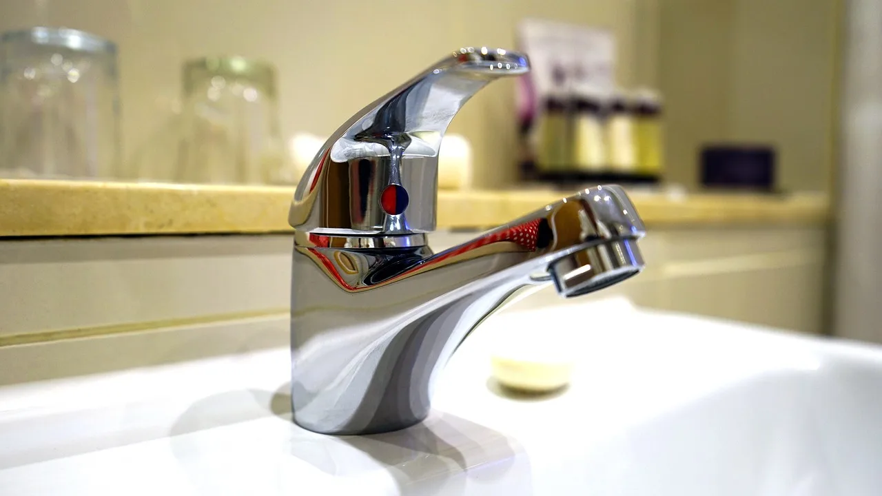 Tap, water, faucet