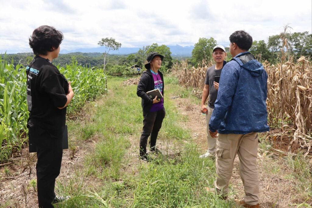 🚧 how contractors can spot toxic clients: a real case study from cagayan de oro 1 Project team meeting a prospective client in a farm site inspection.